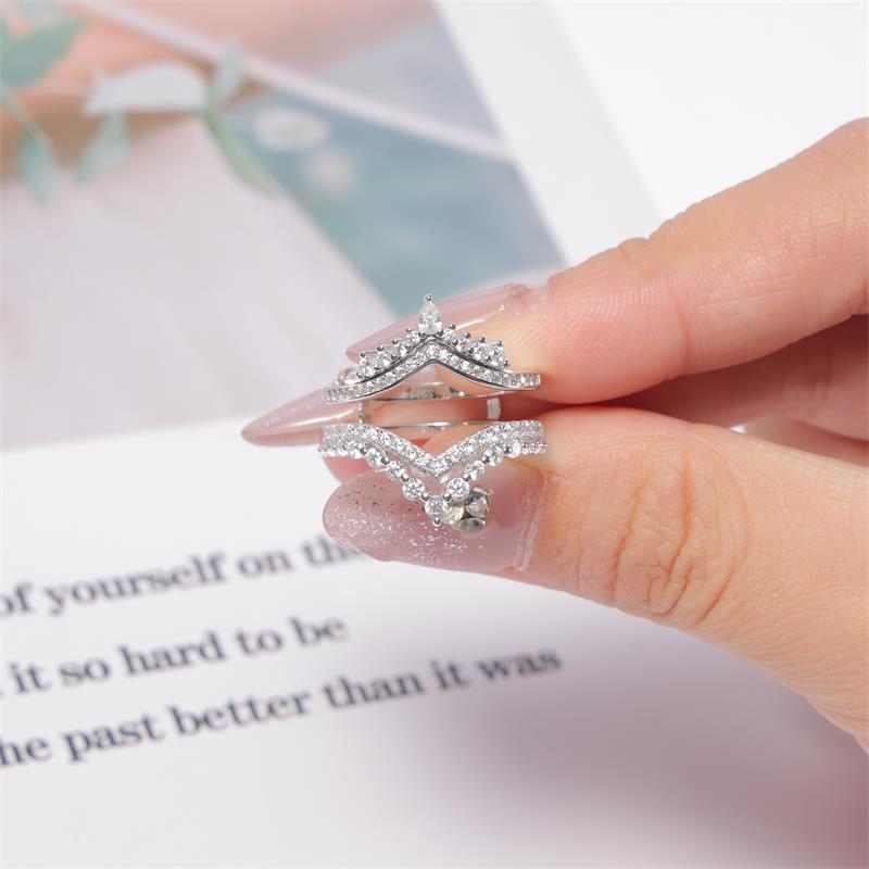 #A037 Luxury Unique V band Accessory Ring S925 Sterling Silver