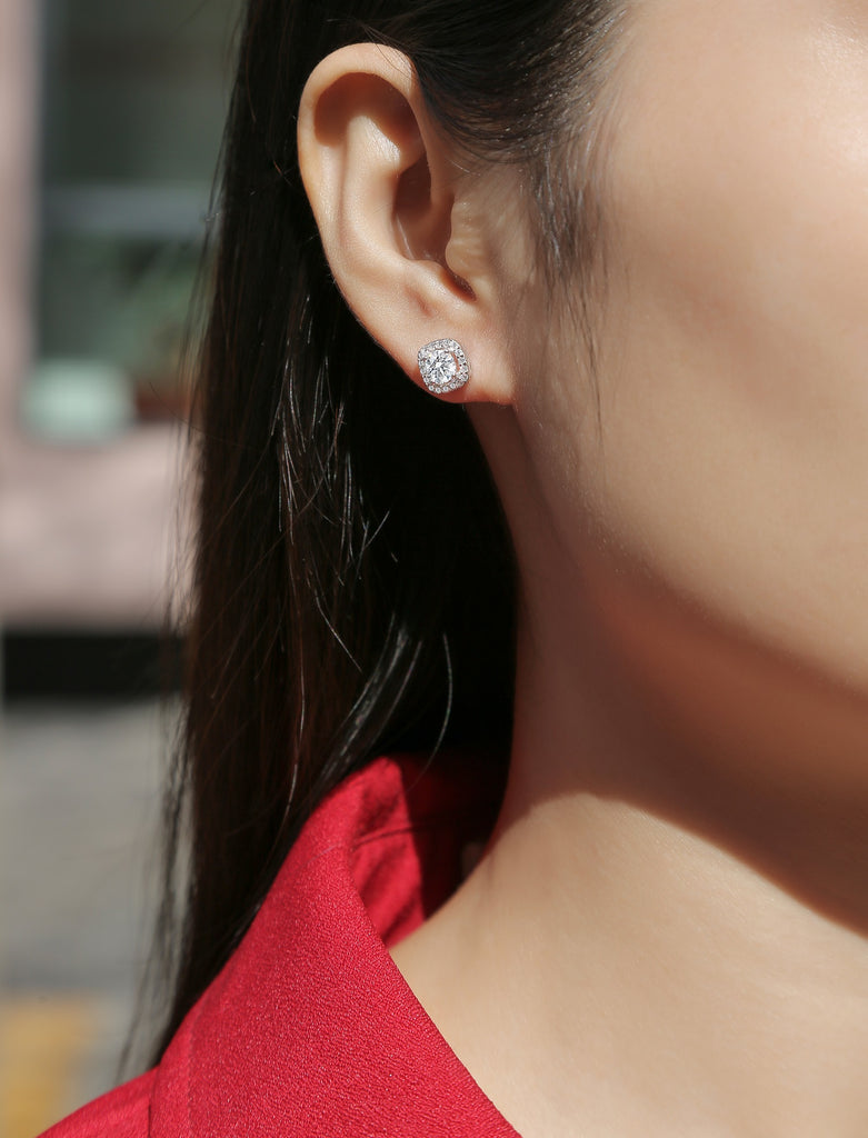 Moissanite Studs Earring
