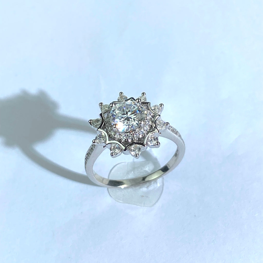 #435 Unique 1Carat Moissanite Ring S925 Sterling Silver