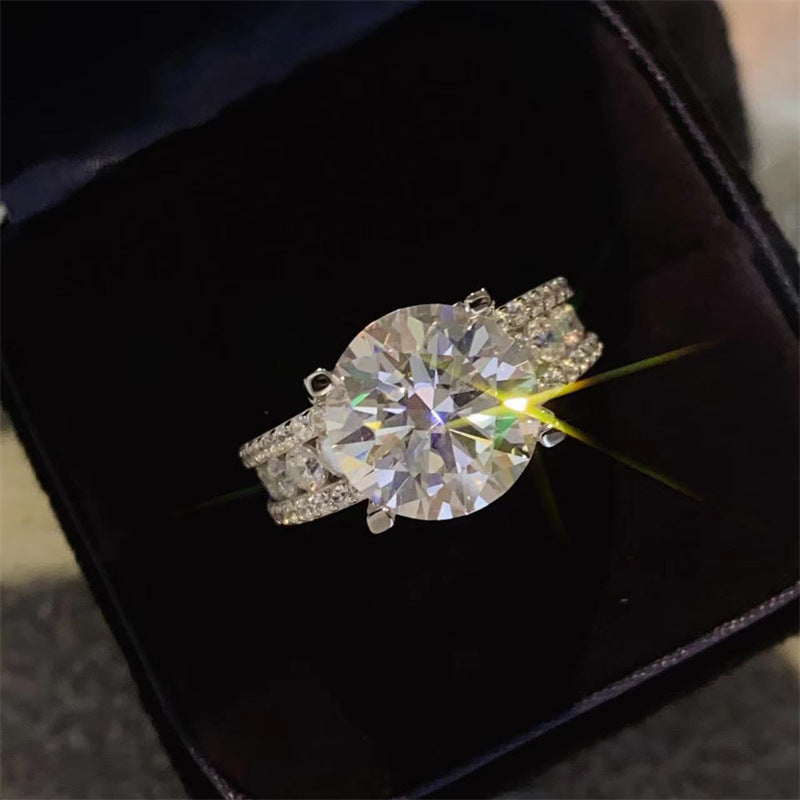 # 229 Luxury Moissanite 2-5Carat Ring S925 Sterling Silver