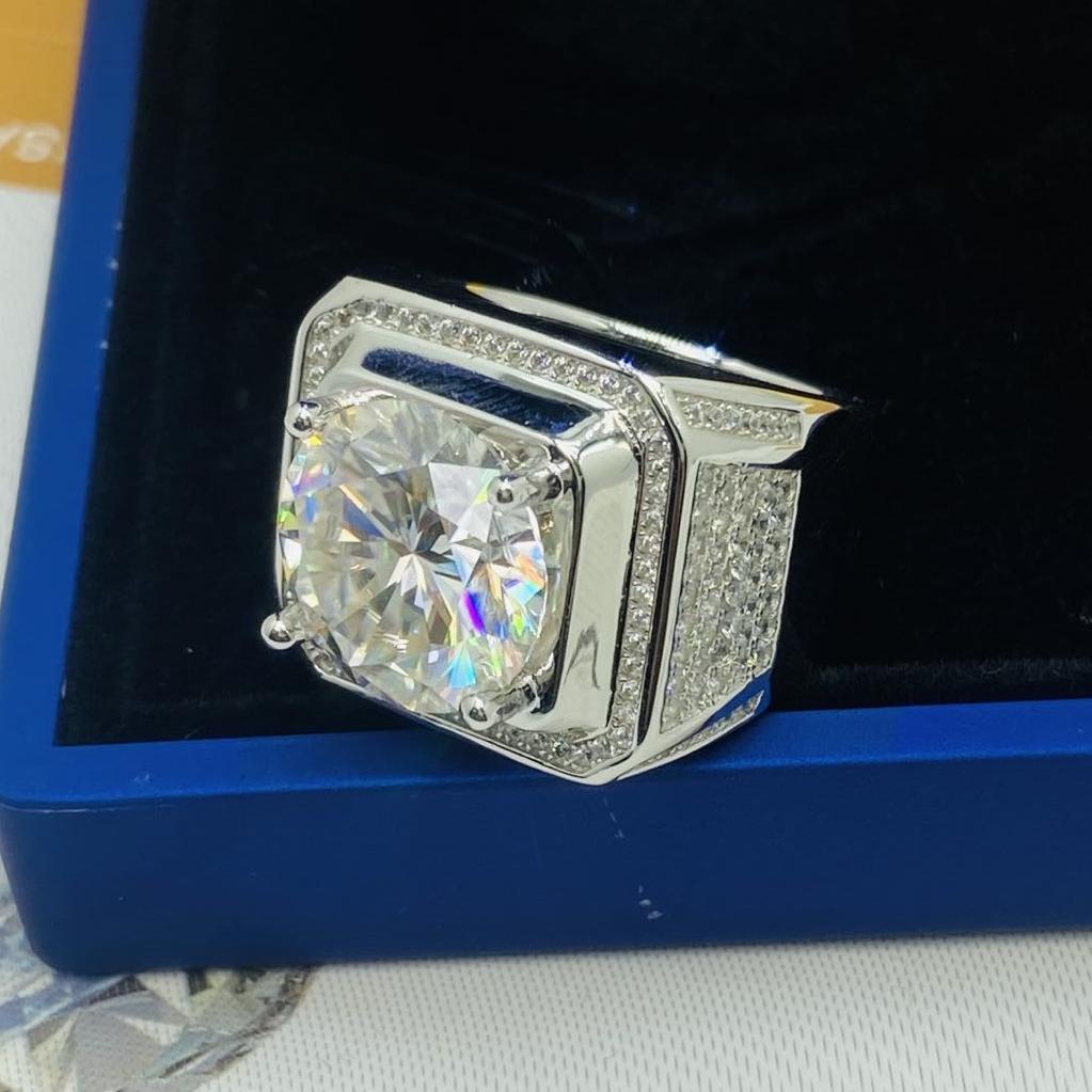 # 284 1-10Carat Man Moissanite Ring S925 Sterling Silver Fix Band